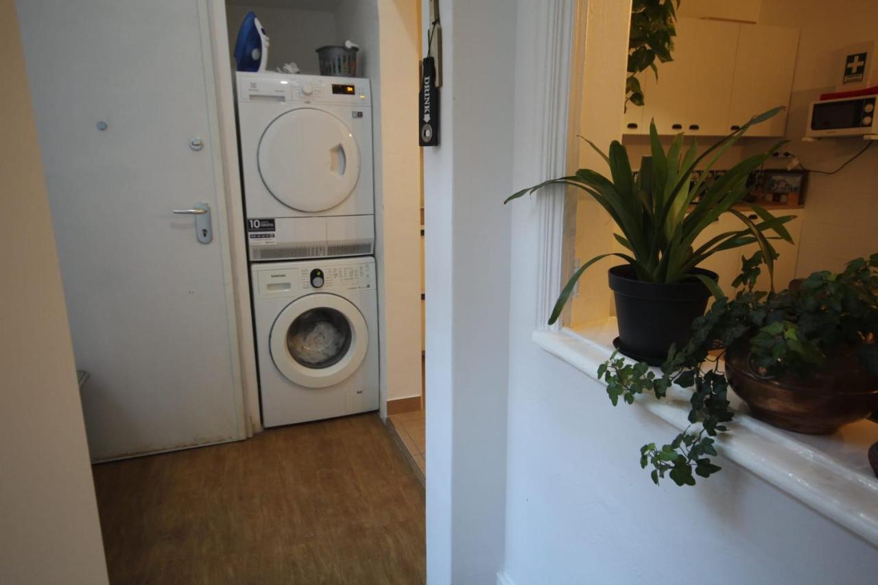 Antique M1 R1 - Amazing Double Room With Shared Bathroom In Marques Pombal Lisboa Exterior foto